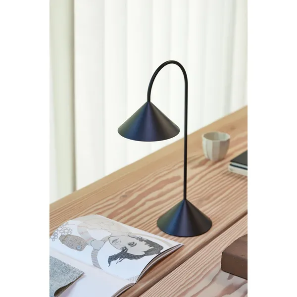 Grasp Portable Lamp H47 Matt Sort