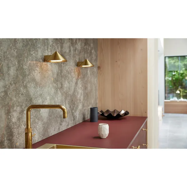 Grep Vegglampe Solid Messing