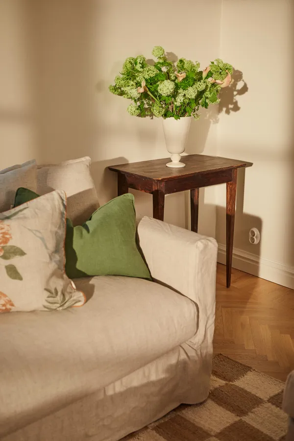 Bloom Pude 50x50 Beige