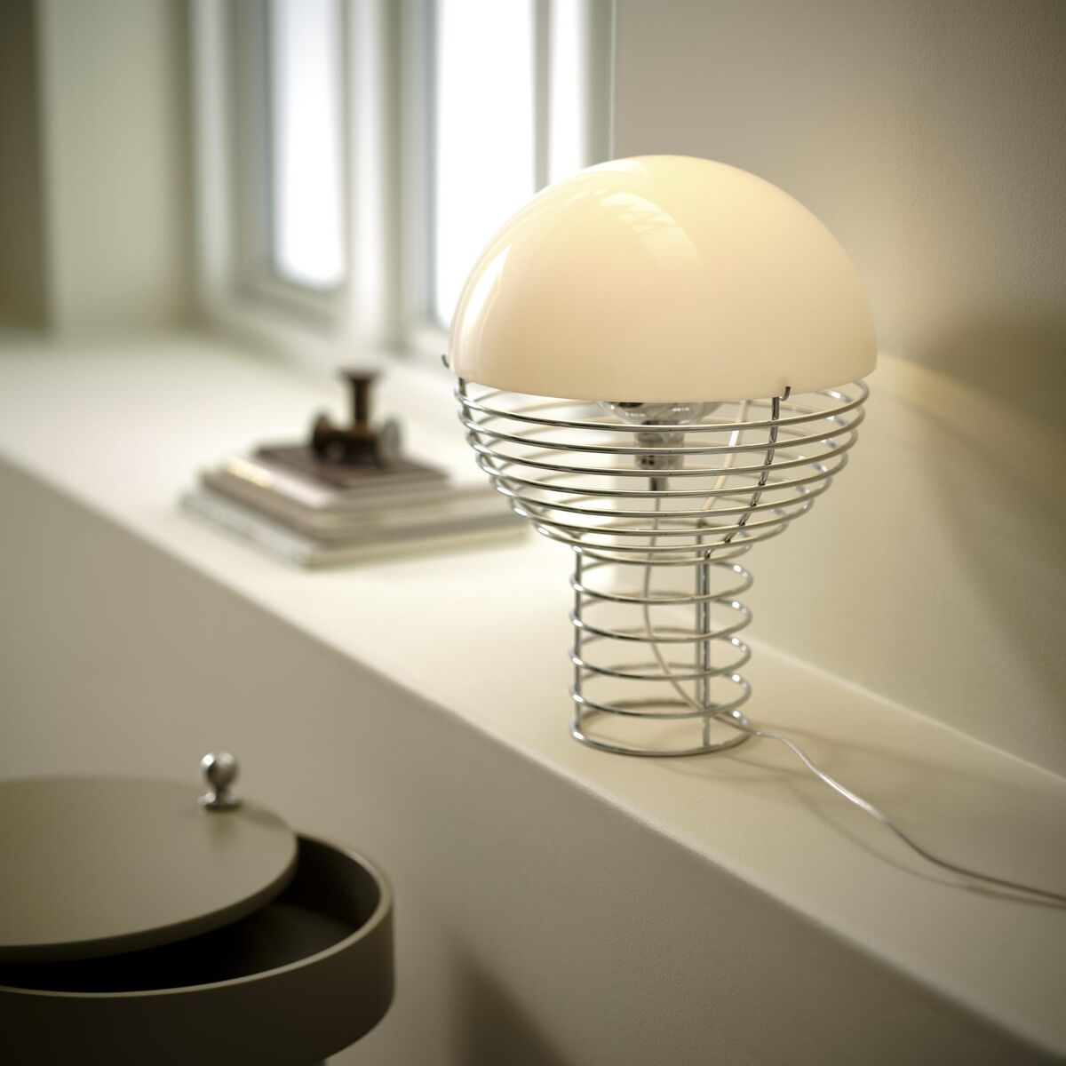 Wire Lampada da Tavolo Ø30 Cromo/Bianco
