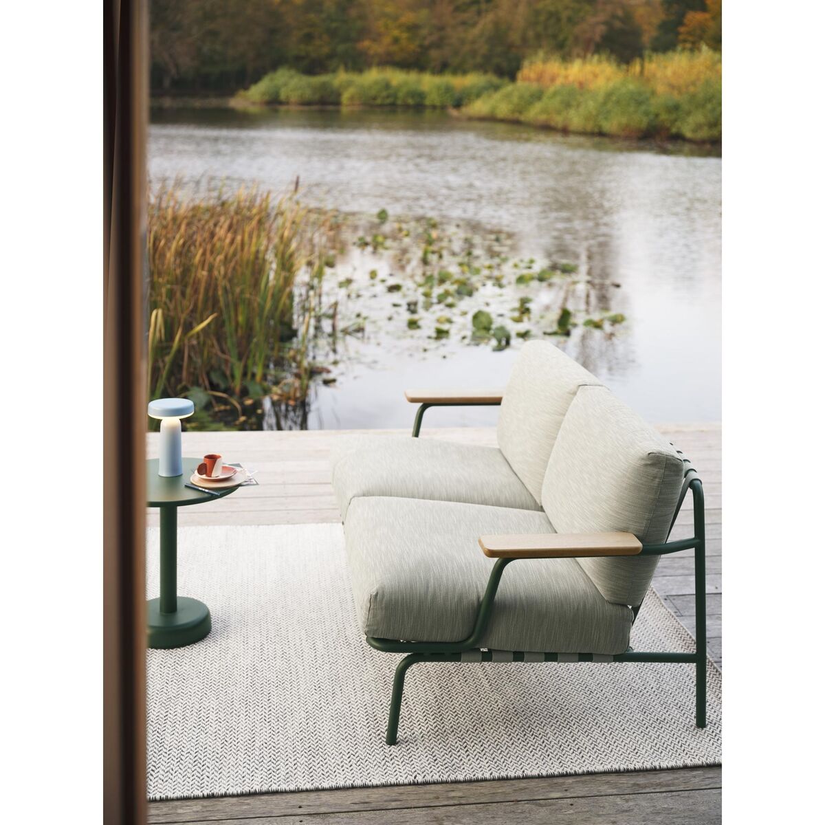 Settle Outdoor 2-Sitzer Sofa Ribbed Weave 2/ Dunkelgrün