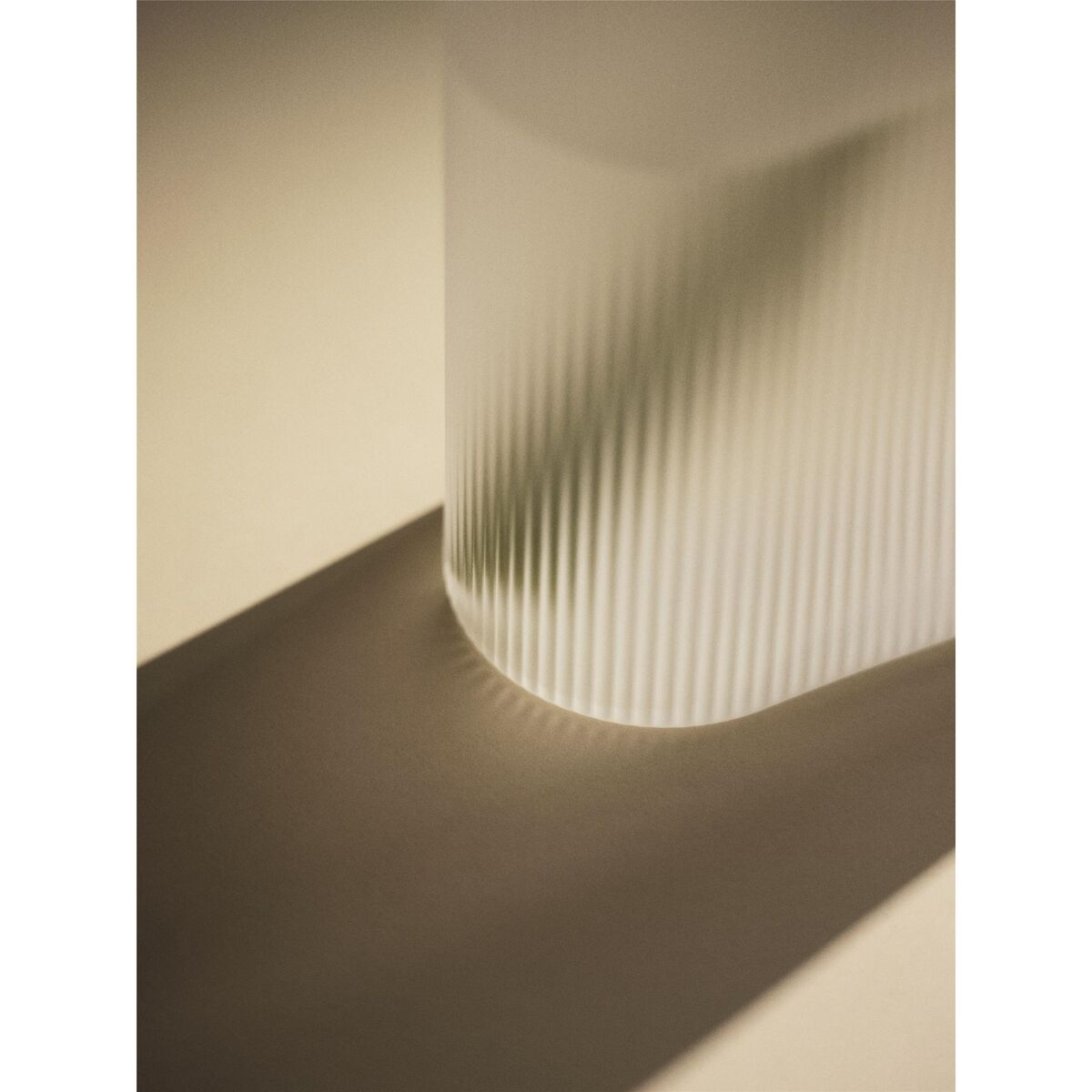 Ridge Vaas H35 Wit/ Mat