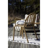 Fred's Gartenstuhl mit Armlehne Mochaccino