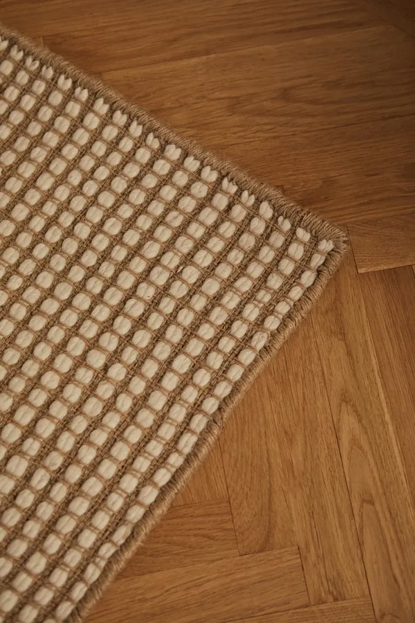Dotted Rug 200x300 Natural