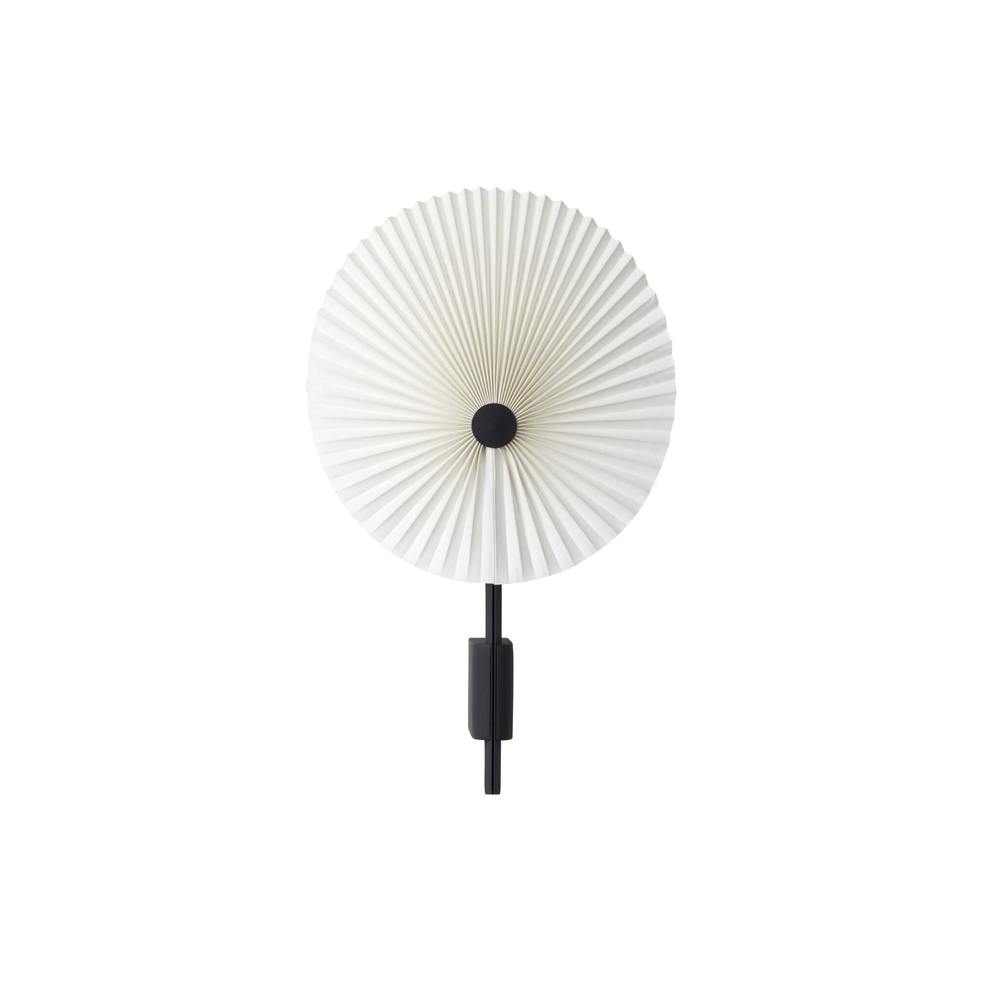 LIRIS V&auml;gglampa Svart