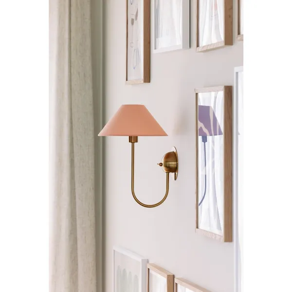 Iris Wall Lamp Iris Blush