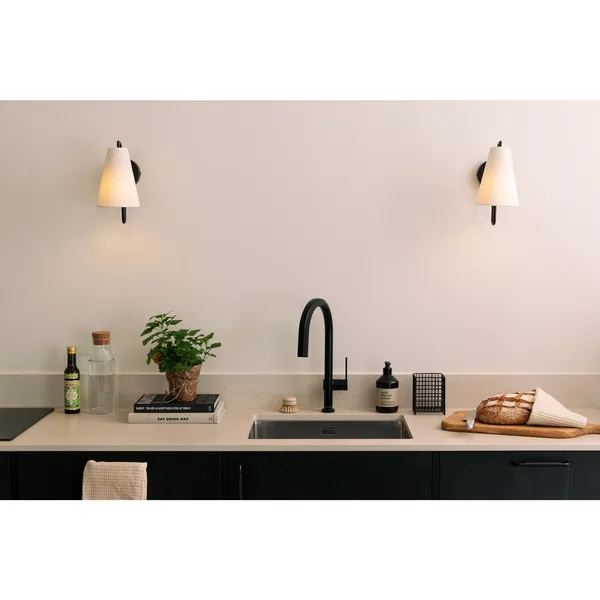 Lou Wall Lamp Bouclé White/ Black