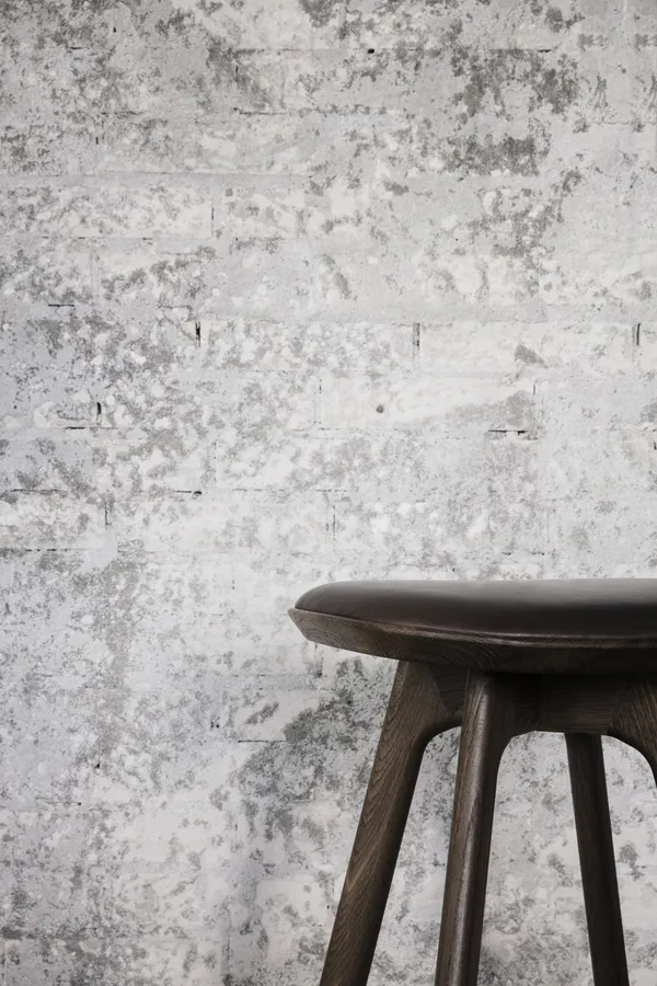 Pauline Bar Stool H65 Smoked Oak/ Black Leather