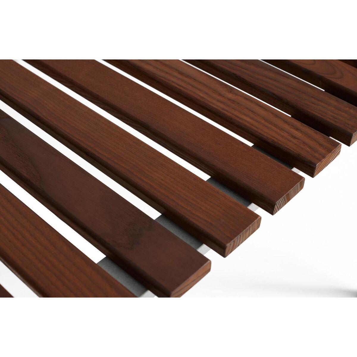 Traverse Havebord L75 Ask