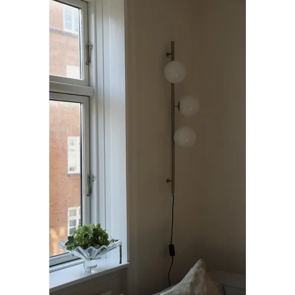 Stringball 3 Wall Lamp Nickel
