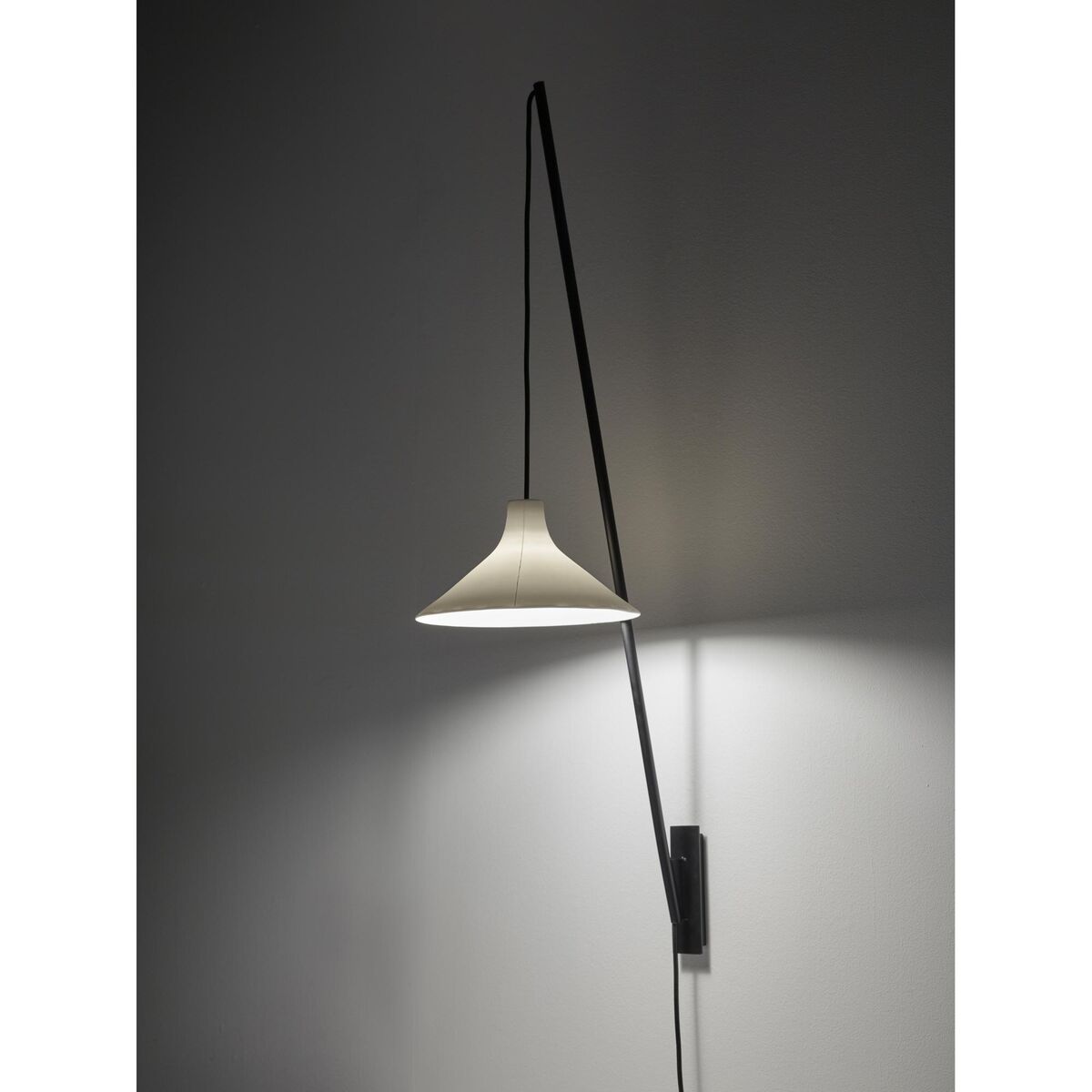 Seam Wandlamp M Wit