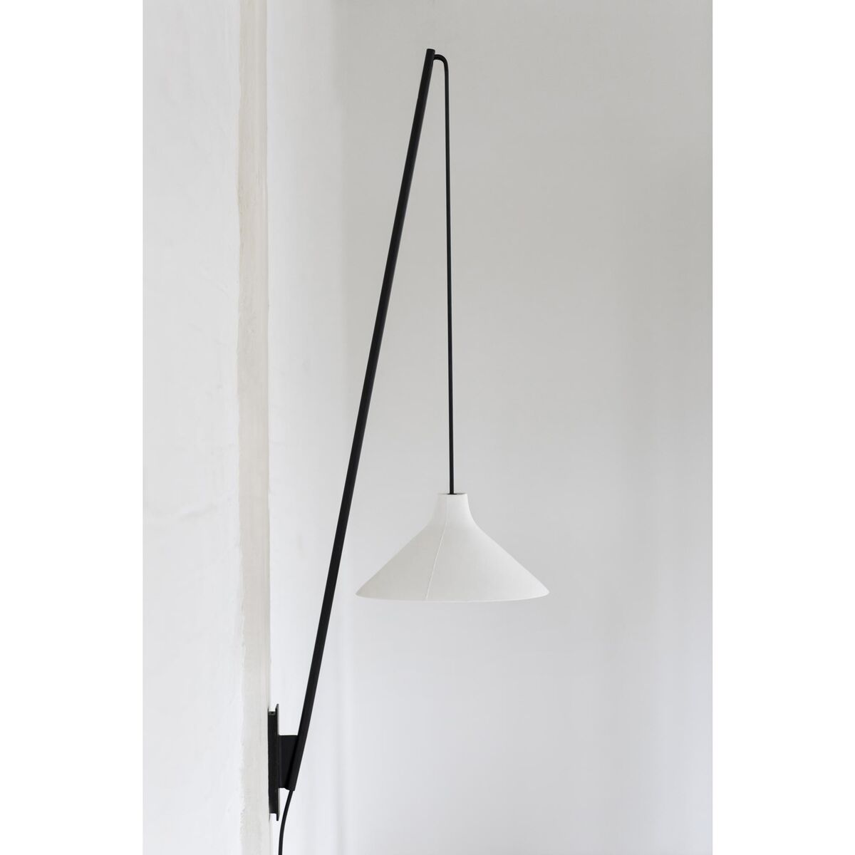 Seam Wandlamp M Wit