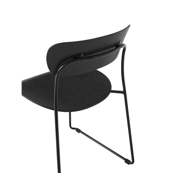 Pavilion AV51 Spisestol Sort/ Sort Lakkert Eik