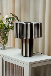 Vega Bordlampe Sort/Beige