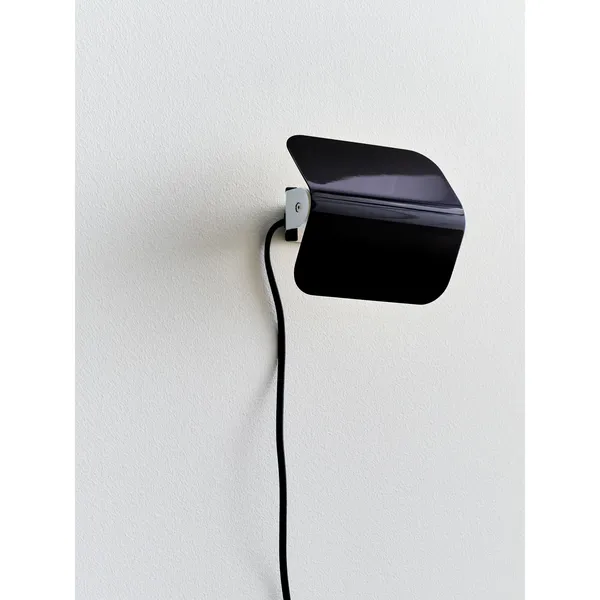 Apex Wall Lamp Oyster White