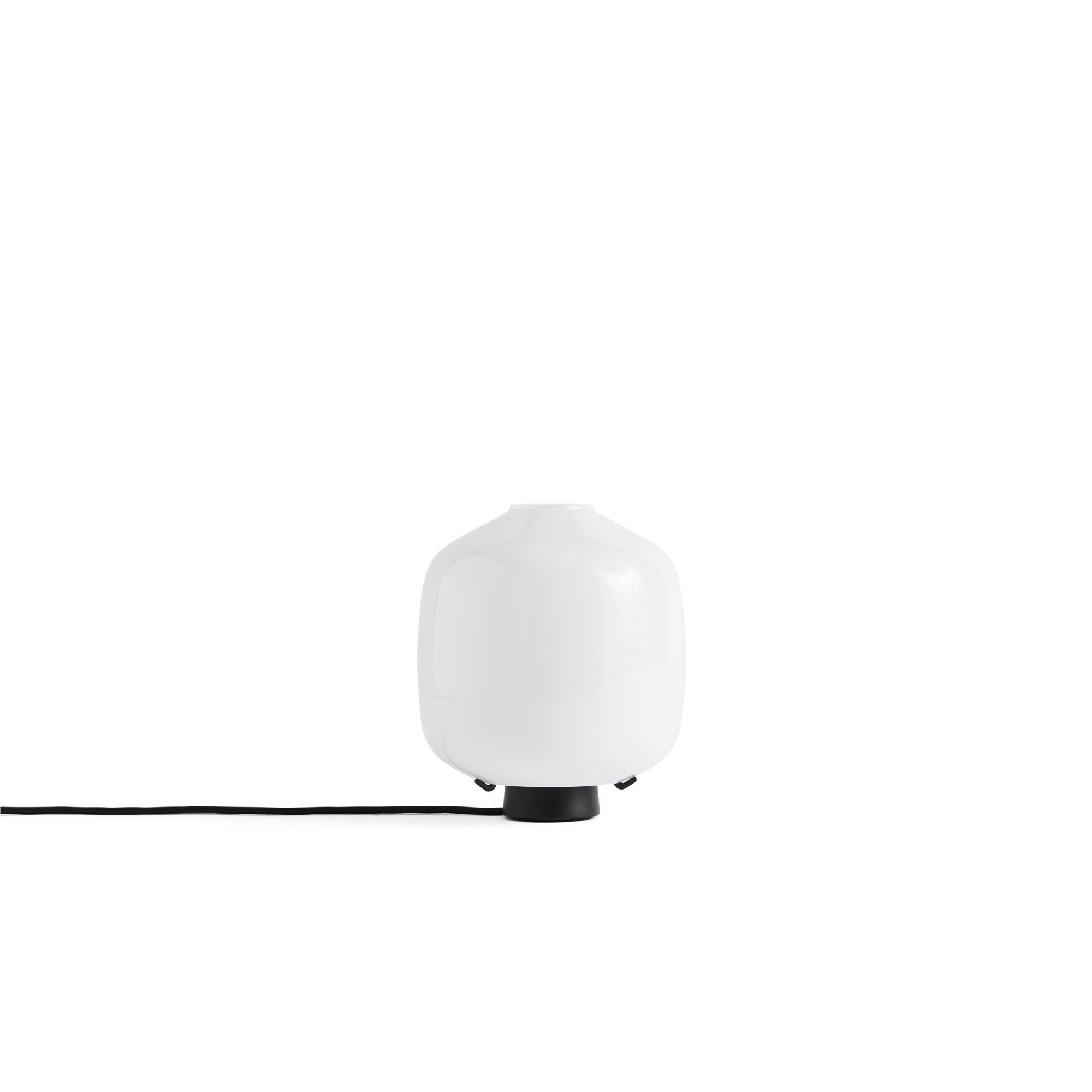 Boj Bordslampa 200 Vit/ Svart