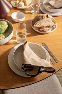 BON Plate 28 Ivory