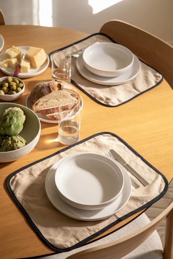 BON Plate 28 Ivory