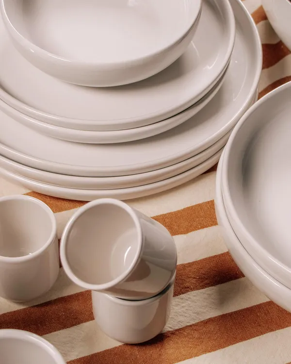 BON Plate 22 Ivory