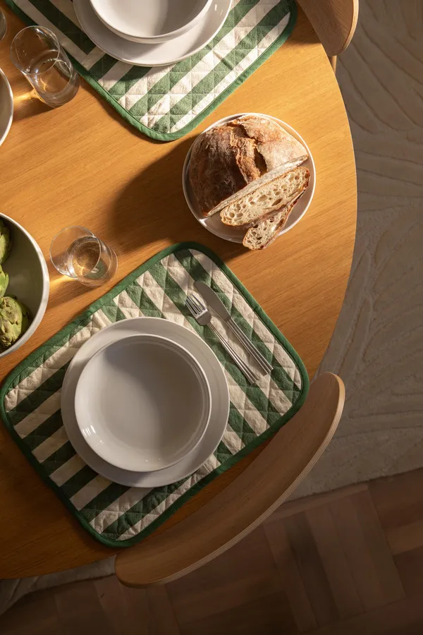 BON Plate 22 Ivory