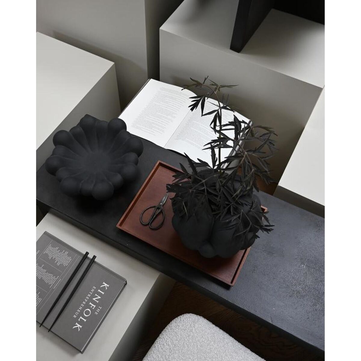 Bloom Dienblad Medium Bone Wit