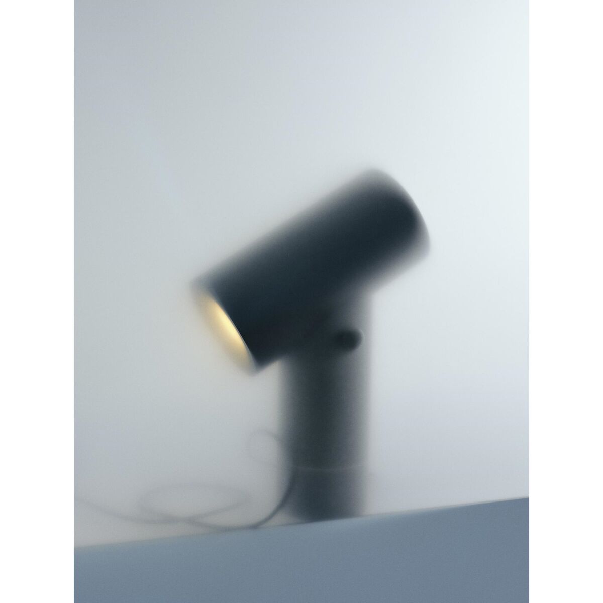 Beam Bordlampe Stor Poleret Aluminium
