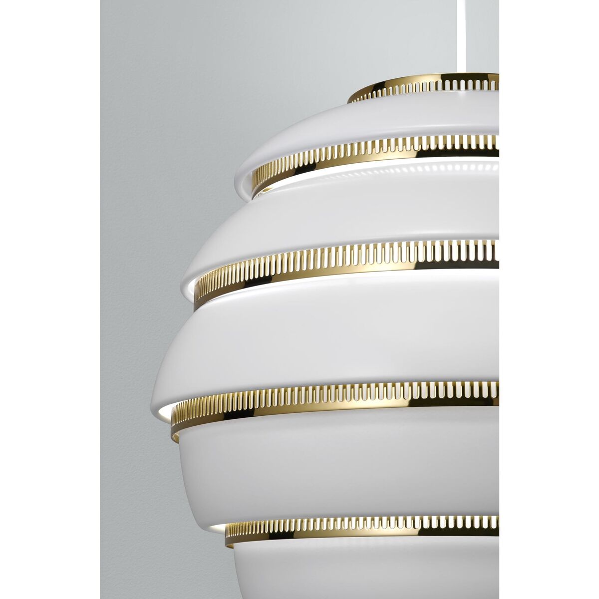 Beehive A331 Lámpara Colgante Blanco Y Latón