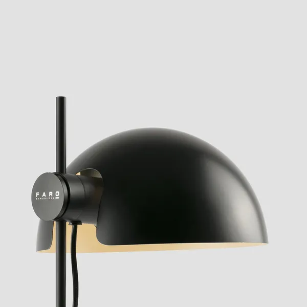 DOMINICA Bordlampe Sort