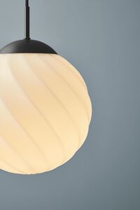 Twist Pendelleuchte Ø25 Kugel Antik/ Messing