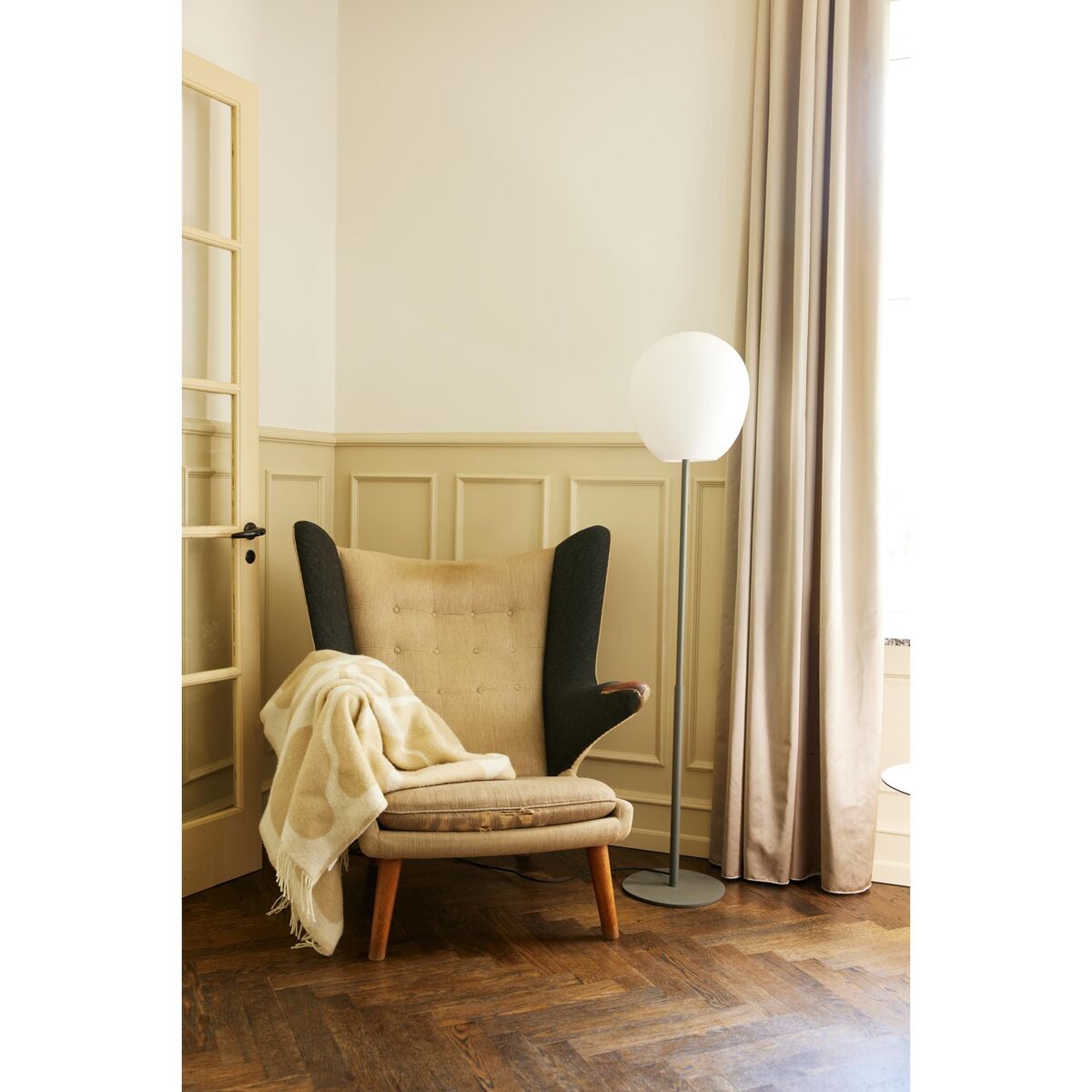 Wrong Floor Lamp Ø32 Matt Gray