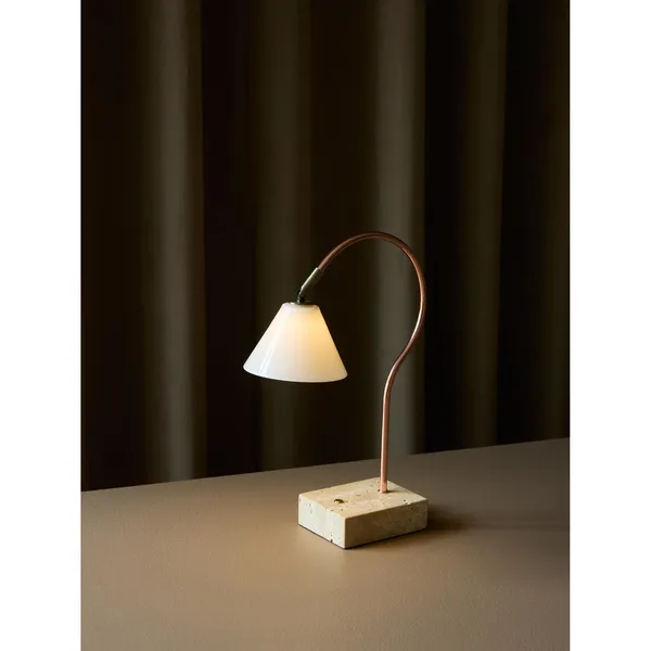 Question Bærbar Lampe Sort/ Antikk Messing/ Opal