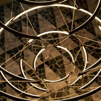 Drop Chandelier Black