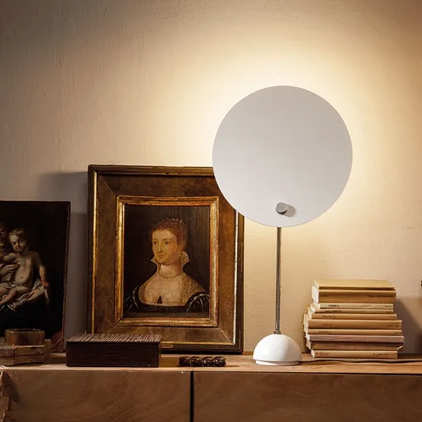 Kuta Tischlampe Chrom/ Weiß/ Marmor