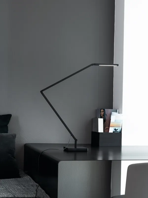 Untitled Linear Table Lamp without Base Black 2700K