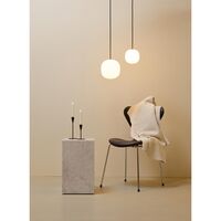 Superkube 150P Pendel Opal med Sort Ledning