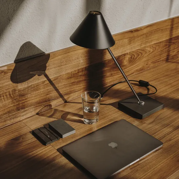 Gira Bordlampe Sort