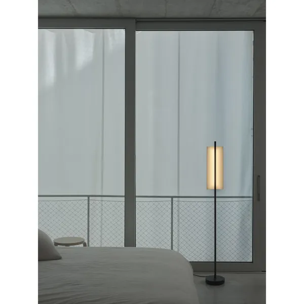 Lámina 45 Floor Lamp White/ Black