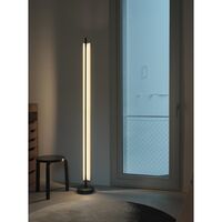 Lámina 165 Gulvlampe Hvid/Sort