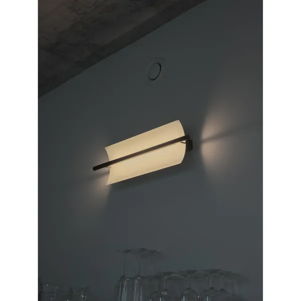 Lámina 45 Wall Lamp White/ Black