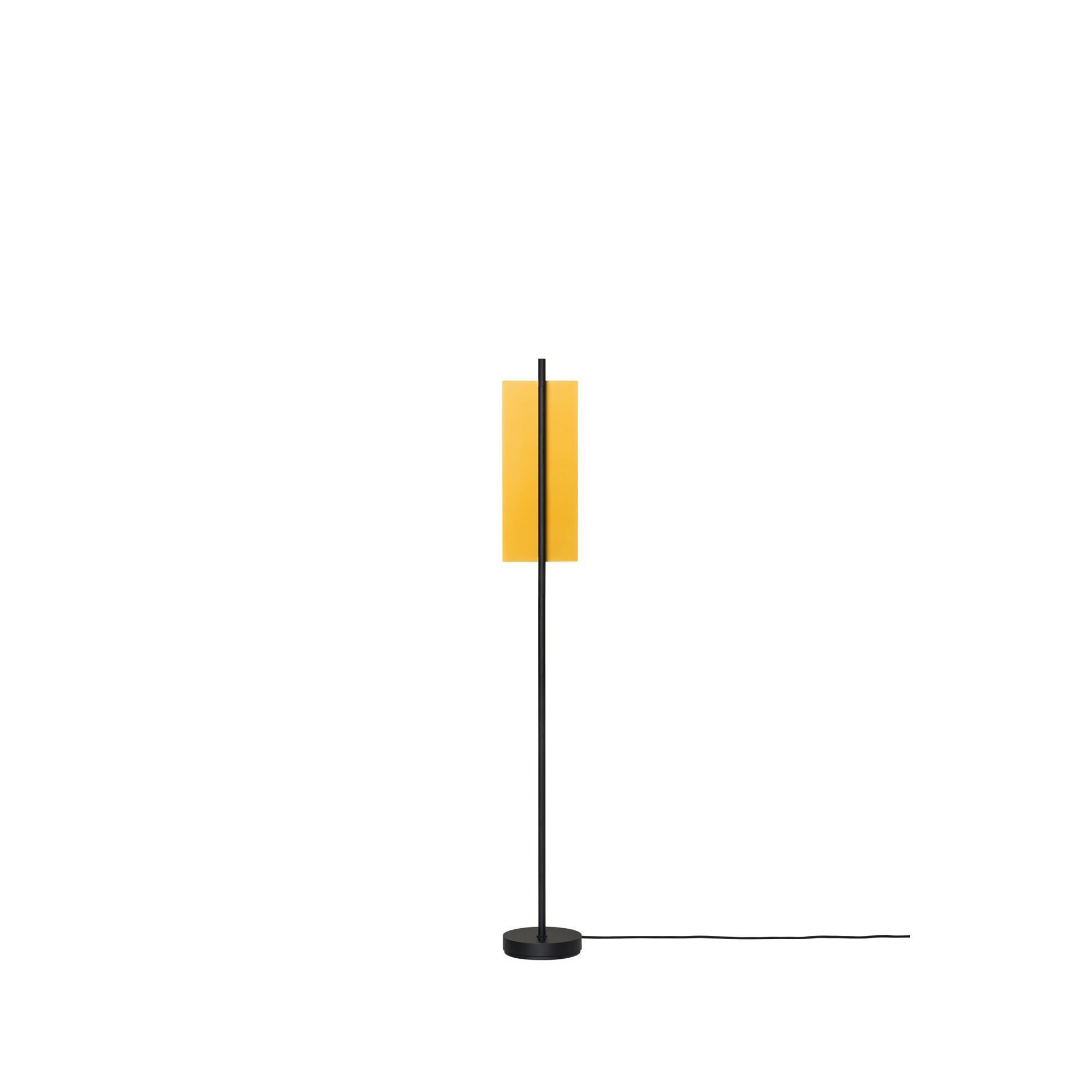 L&aacute;mina Dorada 45 Golvlampa Guld/ Svart