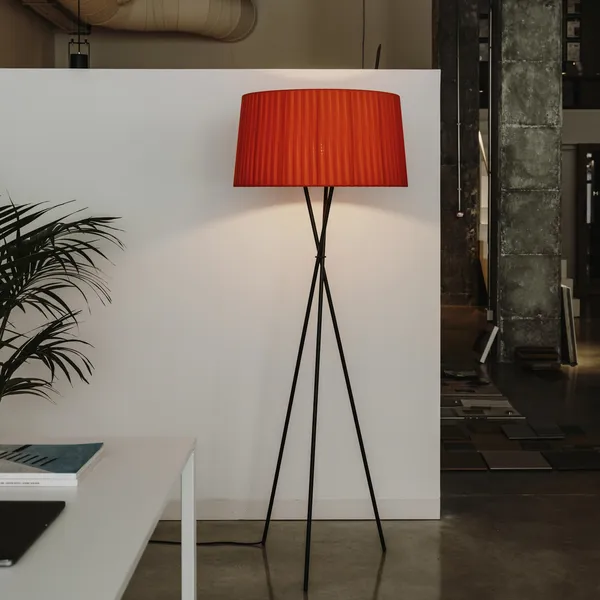 Trípode G5 Gulvlampe Natural