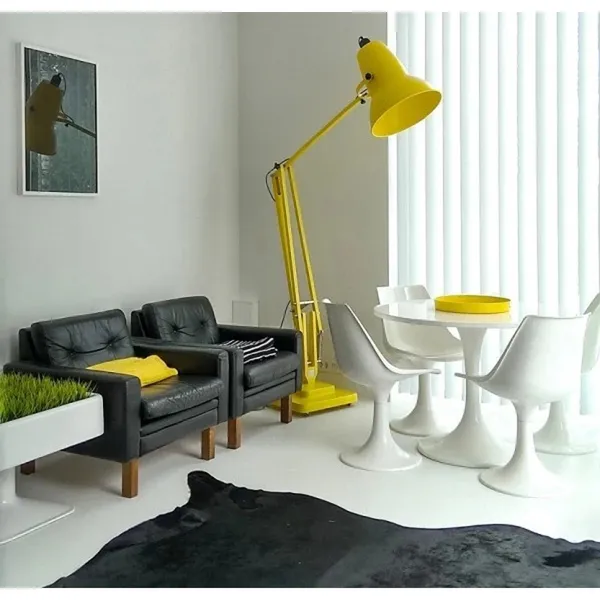 Original 1227 Giant Lampada Da Terra Giallo Cedro
