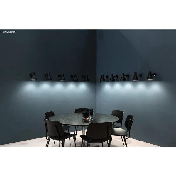 Type 75 Wall Lamp With Cable Jet Black