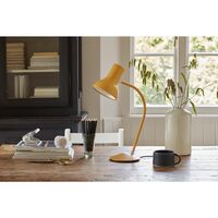 Type 75 Mini Bordlampe Tumeric Gold