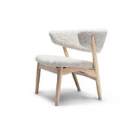No 7 Fauteuil Volledig Gestoffeerd Wit Geolied Eikenhout en Schapenvacht Short Maanlicht