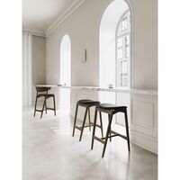 No 7 Bar Stool 65 Without Back Oiled Oak/Solid Black