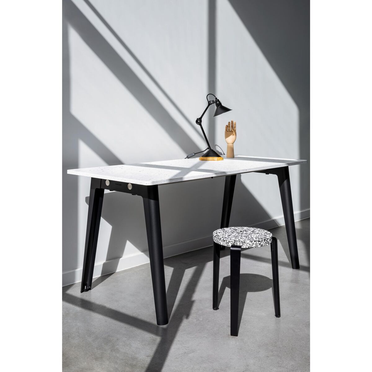 LOU Hocker Recycelter Kunststoff Schwarz/Graphitschwarz