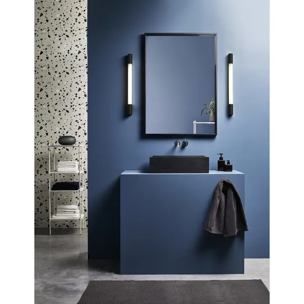 Palermo 600 Vegglampe Matt Sort