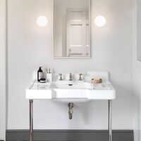 Zeppo Wall Lamp