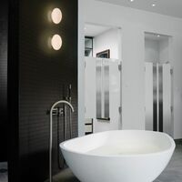 Zeppo Wall Lamp